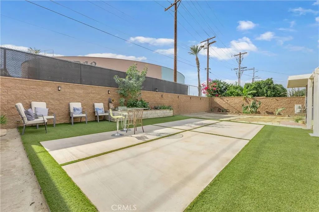 82143 Primrose, Indio, California 92201 home-pic-12